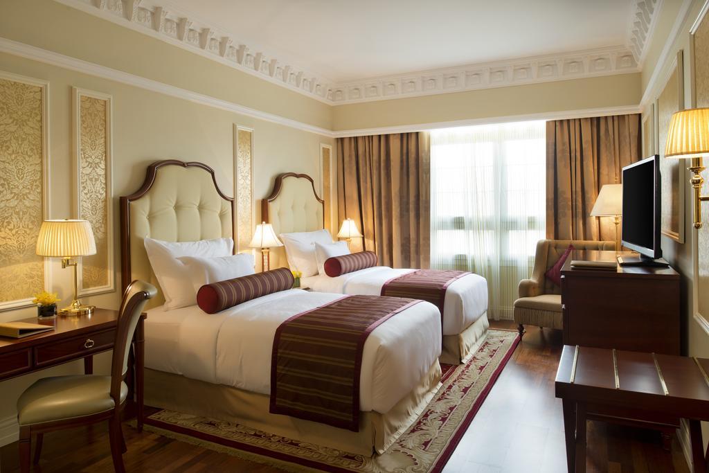 Warwick Doha Hotel Room photo